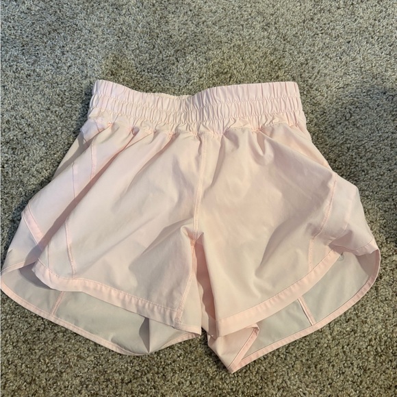 Lululemon meadowsweet pink hottie hot short - Picture 1 of 3